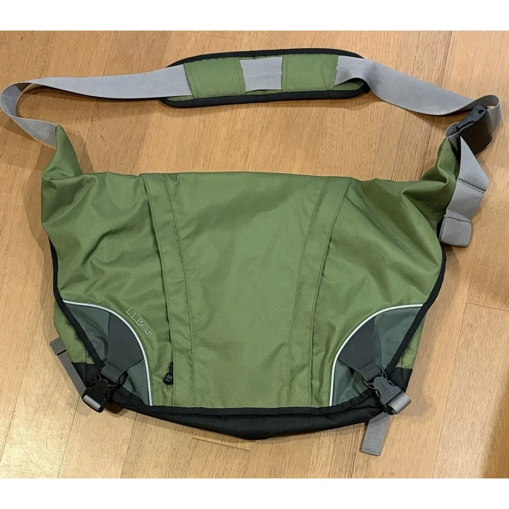 L.L. Bean Messenger Crossbody Bag Large Olive Green Laptop Commuter 271898